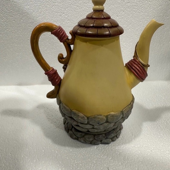 Figurine Teapot Cottage Resin
Vintage Decor for Home Decorations House - Picture 8 of 9